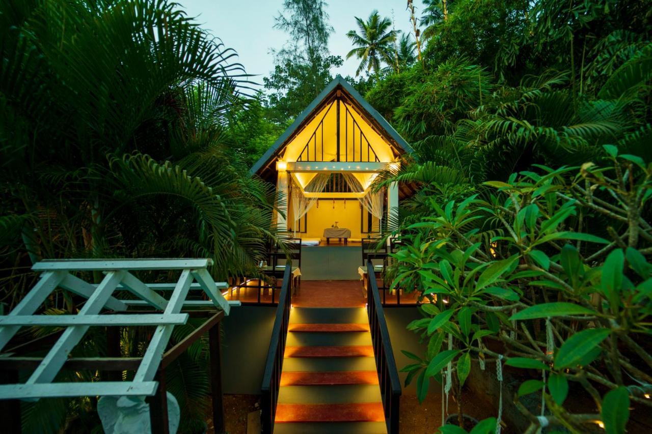 La La Land Resort Goa By Spicy Mango Палолем Екстер'єр фото