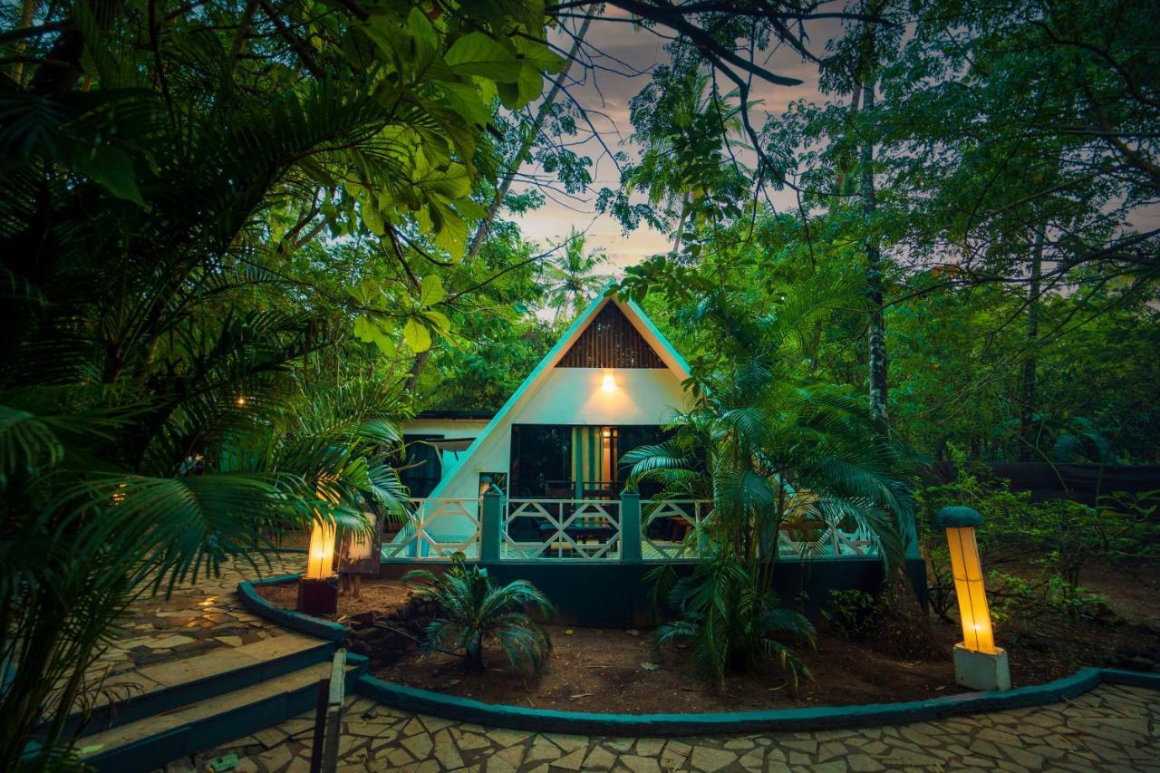 La La Land Resort Goa By Spicy Mango Палолем Екстер'єр фото