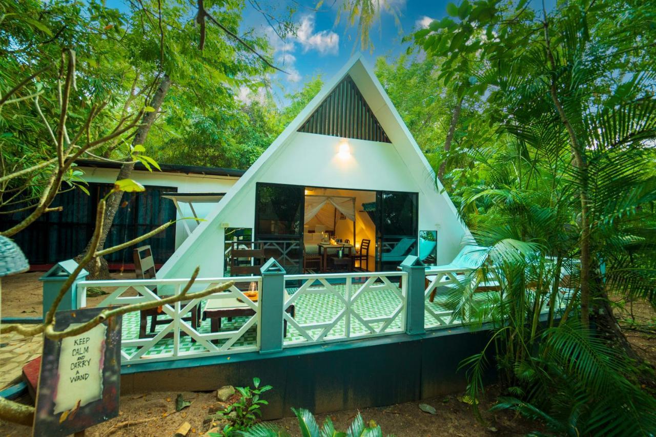 La La Land Resort Goa By Spicy Mango Палолем Екстер'єр фото